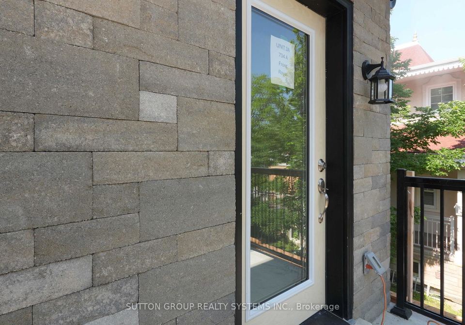 734-front-royal-street-mississauga-ontario-w13602526