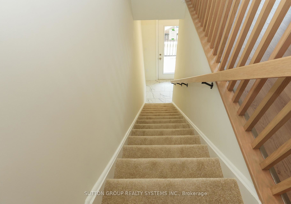 734-front-royal-street-mississauga-ontario-w13602526
