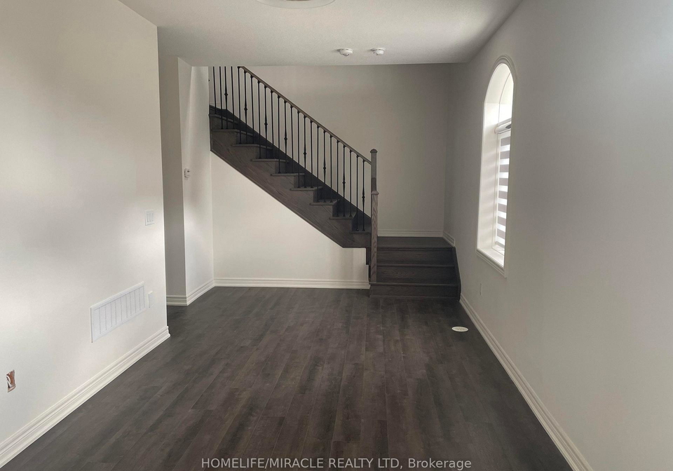 460-silver-maple-road-oakville-ontario-w13602548