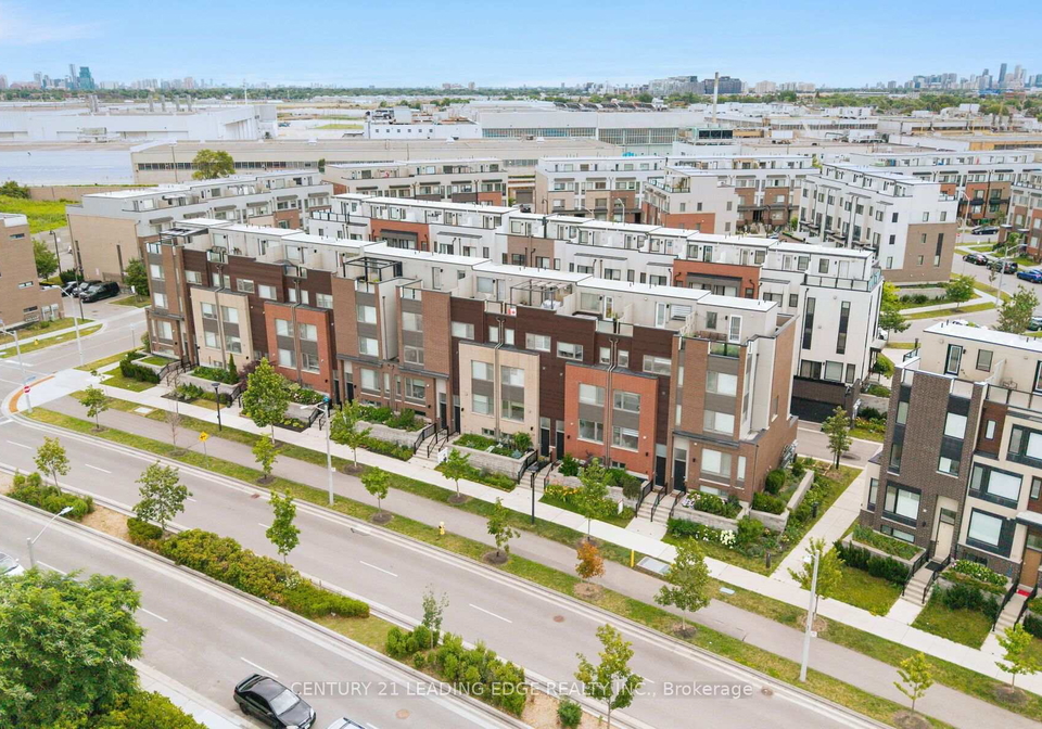 265-downsview-park-boulevard-toronto-york-ontario-w13602556