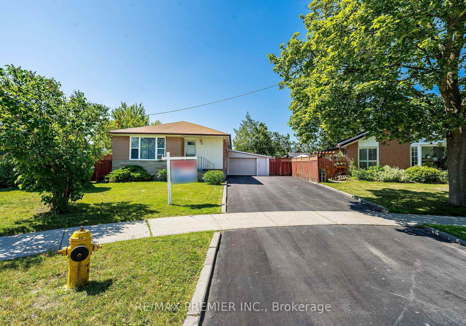 5-valois-court-toronto-etobicoke-ontario-w13602678