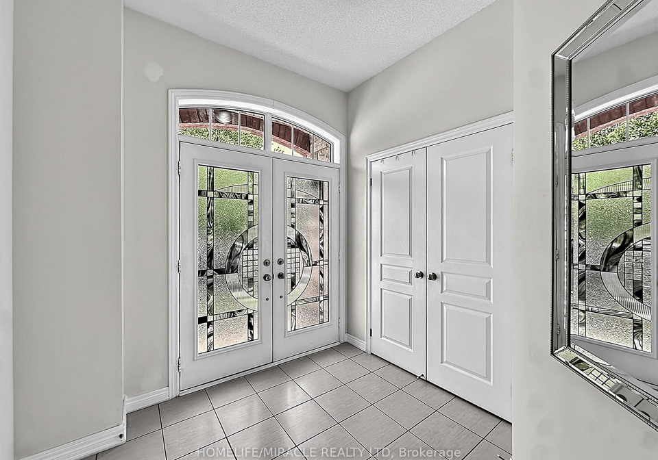6-divinity-circle-brampton-ontario-w13602712