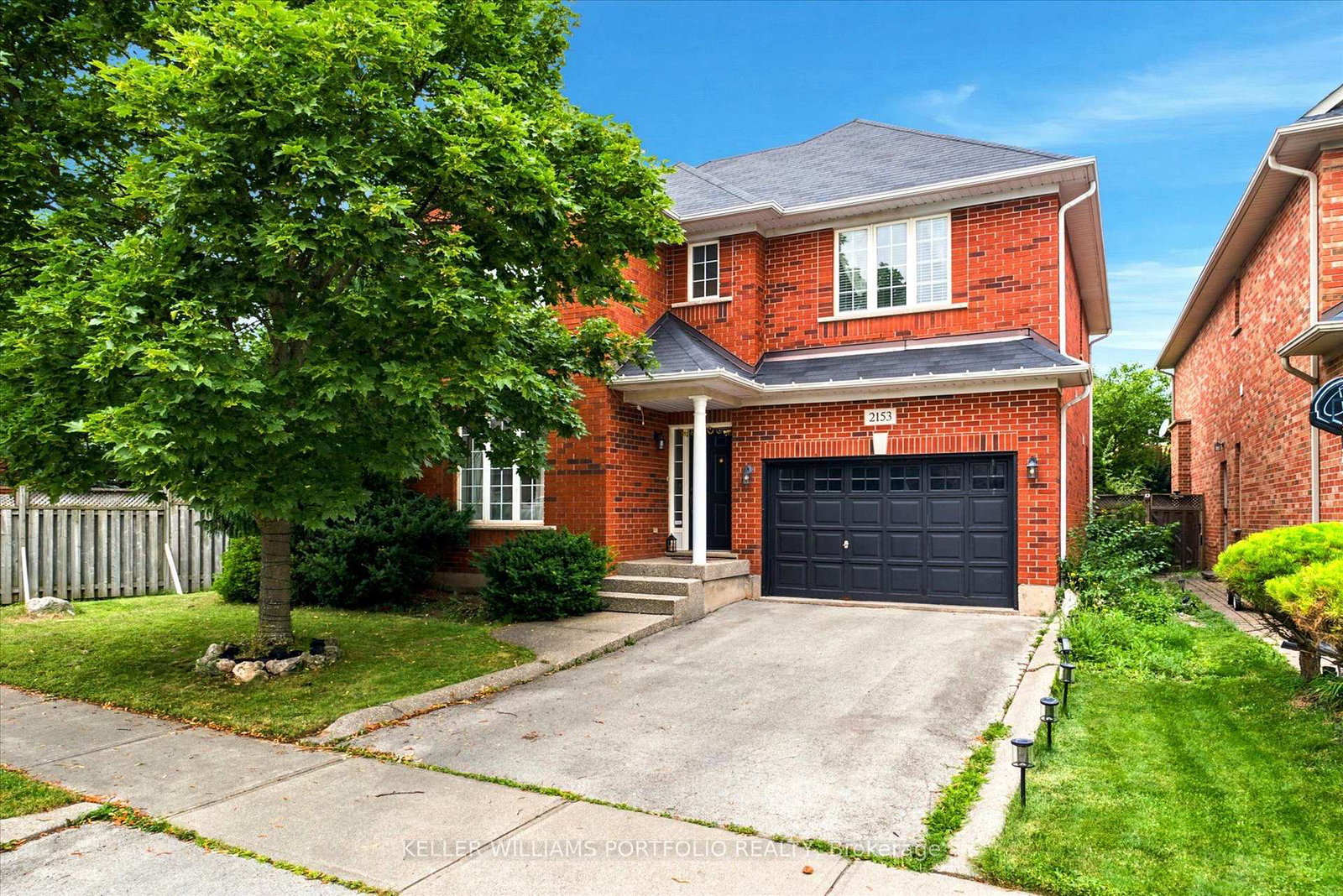 2153-meadowglen-drive-oakville-ontario-w13602882