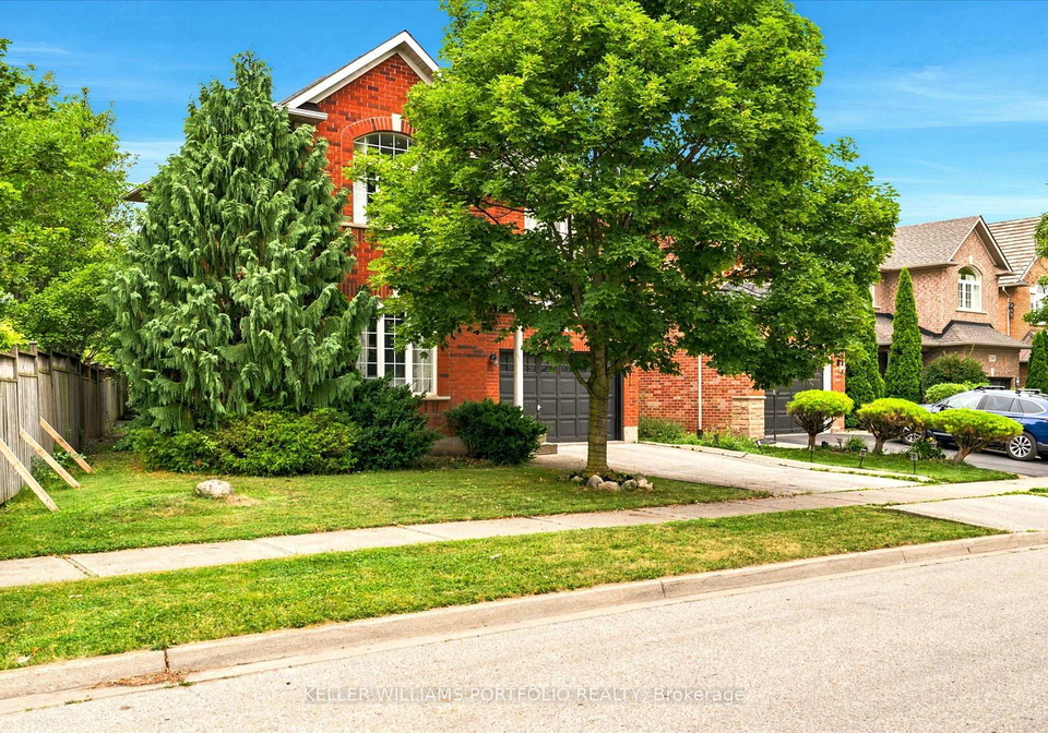 2153-meadowglen-drive-oakville-ontario-w13602882