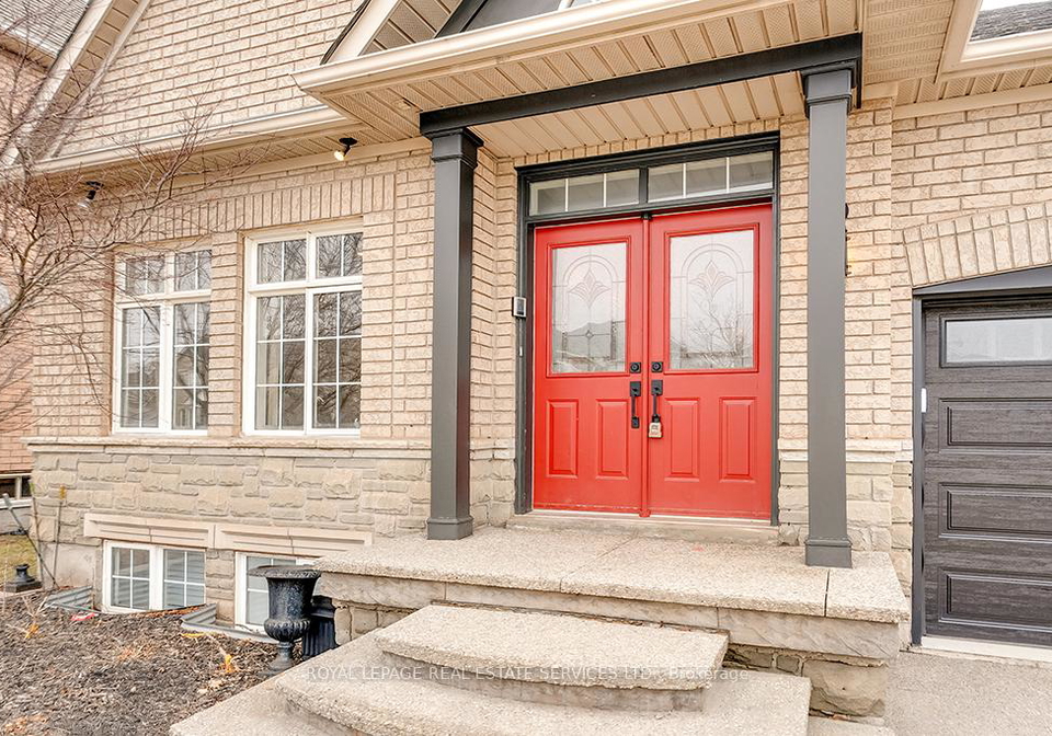 2596-north-ridge-trail-oakville-ontario-w13602988