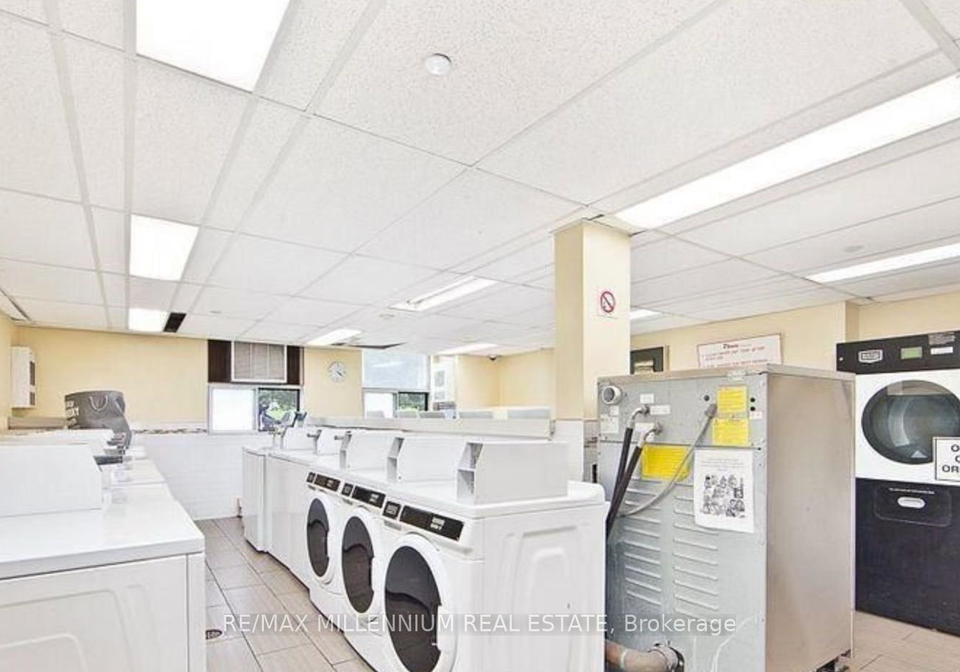 15-kensington-road-brampton-ontario-w13603178