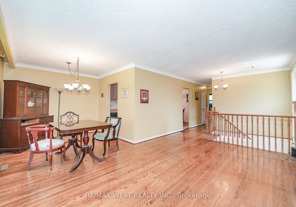 18-mcclure-avenue-brampton-ontario-w13603196
