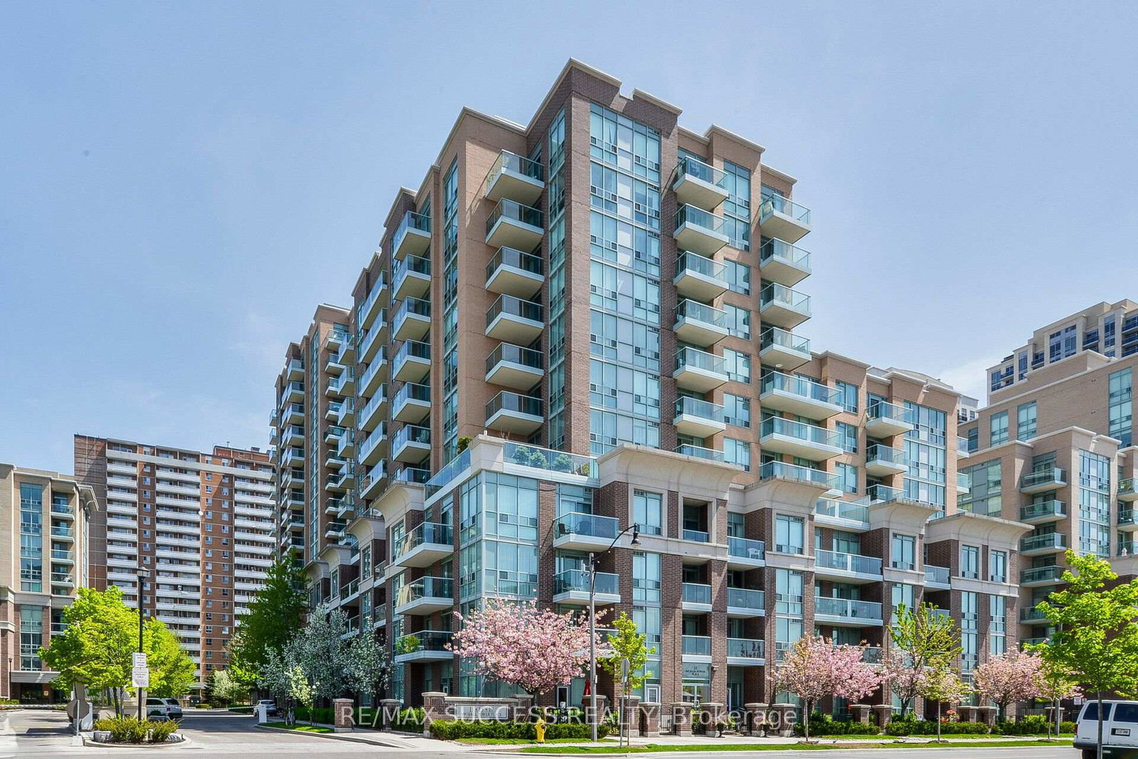 11-michael-power-place-toronto-etobicoke-ontario-w13603294
