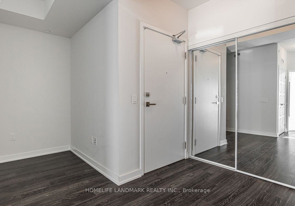 4055-parkside-village-drive-mississauga-ontario-w13603398