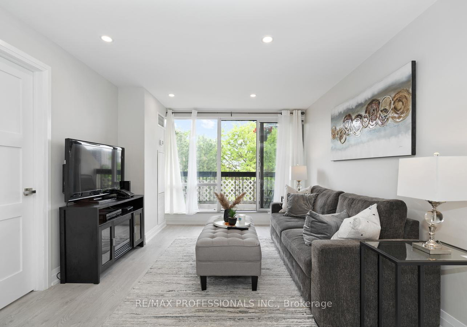2-valhalla-inn-road-toronto-etobicoke-ontario-w13603408