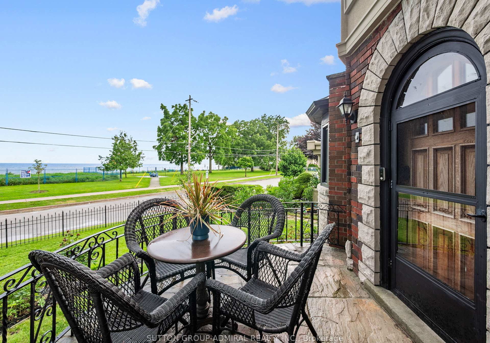 70-lake-shore-drive-toronto-etobicoke-ontario-w13603696