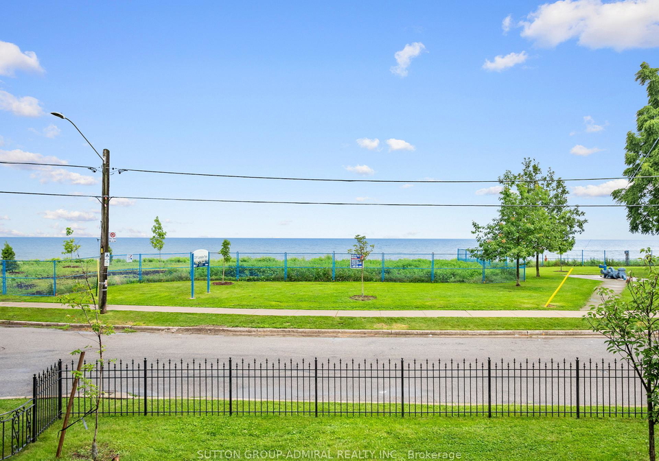 70-lake-shore-drive-toronto-etobicoke-ontario-w13603696