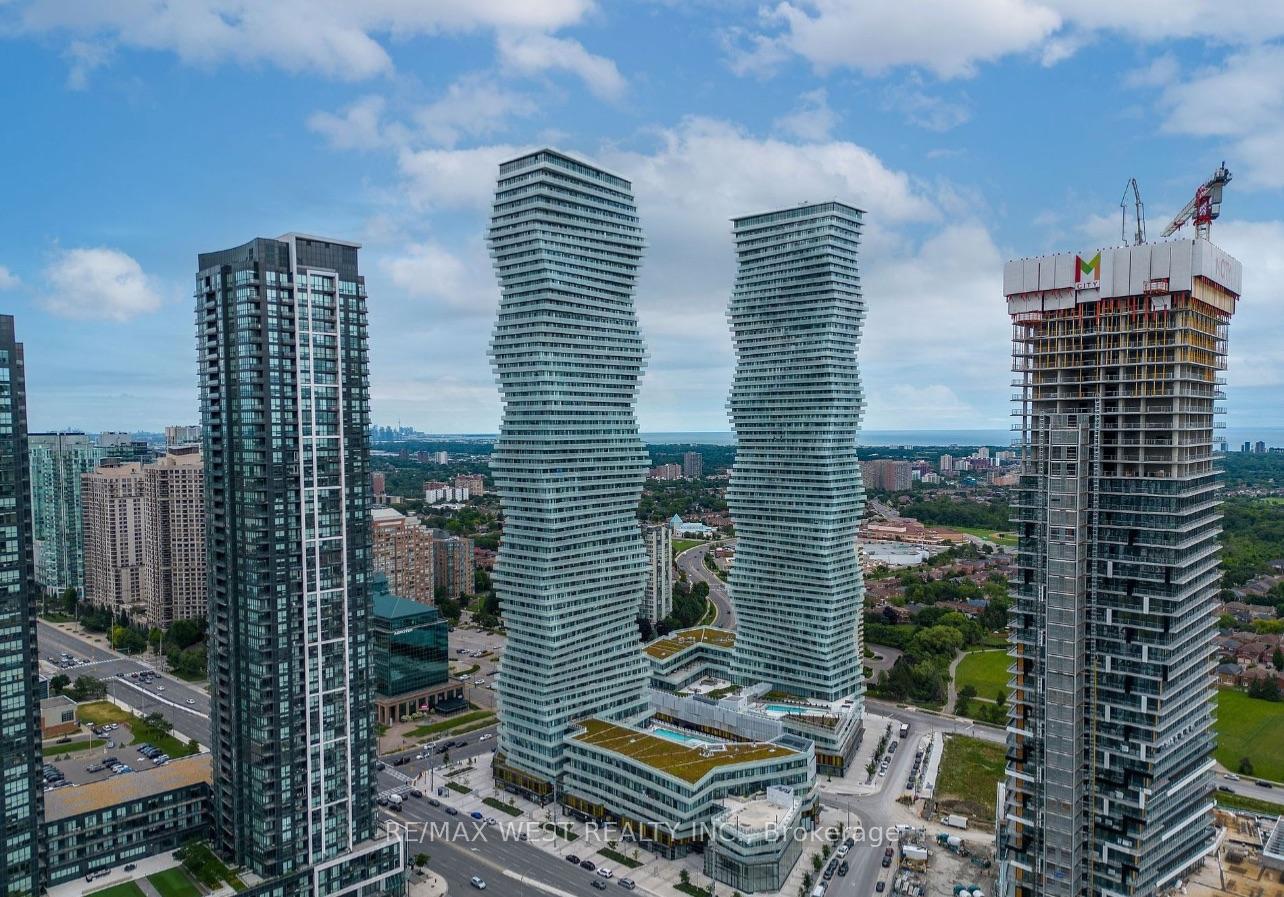 3900-confederation-parkway-mississauga-ontario-w13603722