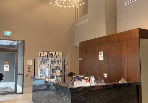 8-nahani-way-mississauga-ontario-w13603726