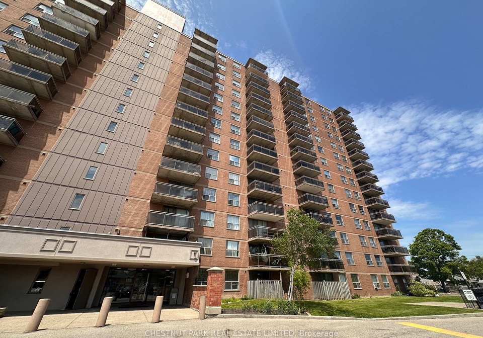 1060-caven-street-mississauga-ontario-w13603750