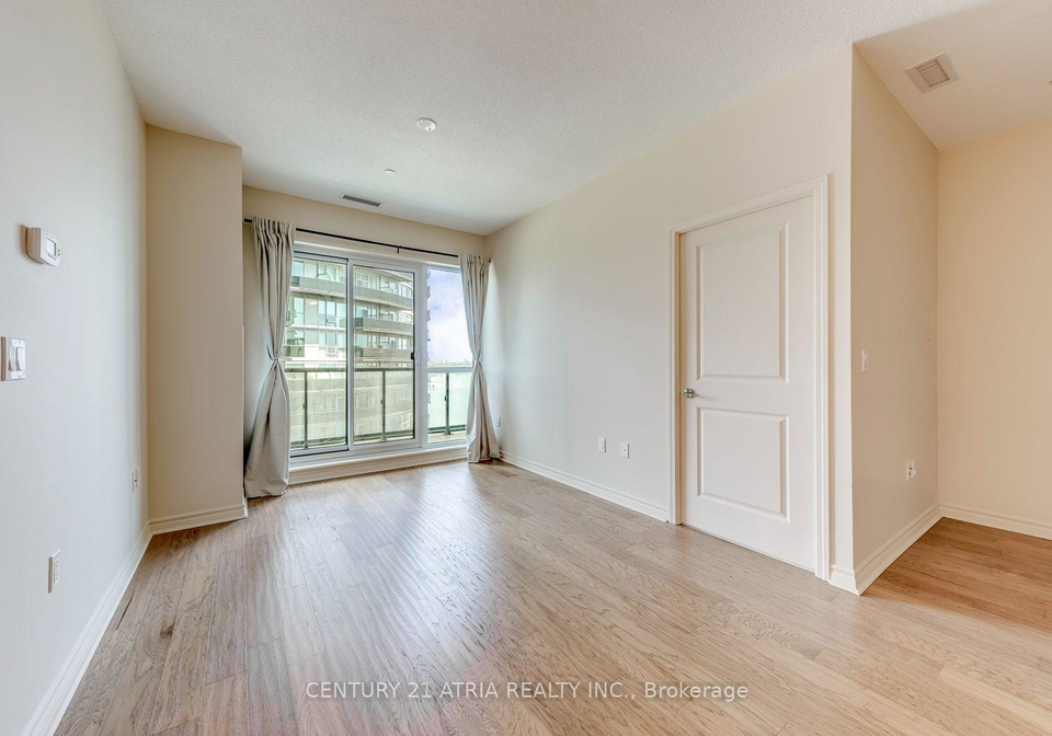 39-annie-craig-drive-toronto-etobicoke-ontario-w13603774