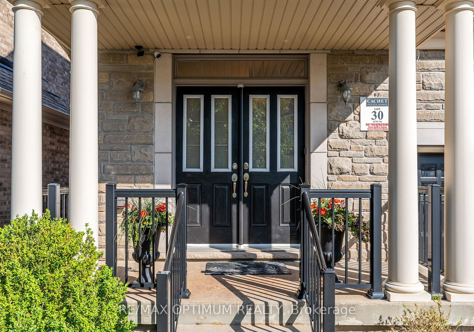 37-island-grove-brampton-ontario-w13603808