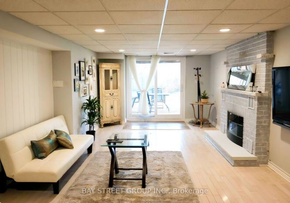 2082-burbank-drive-mississauga-ontario-w13603914
