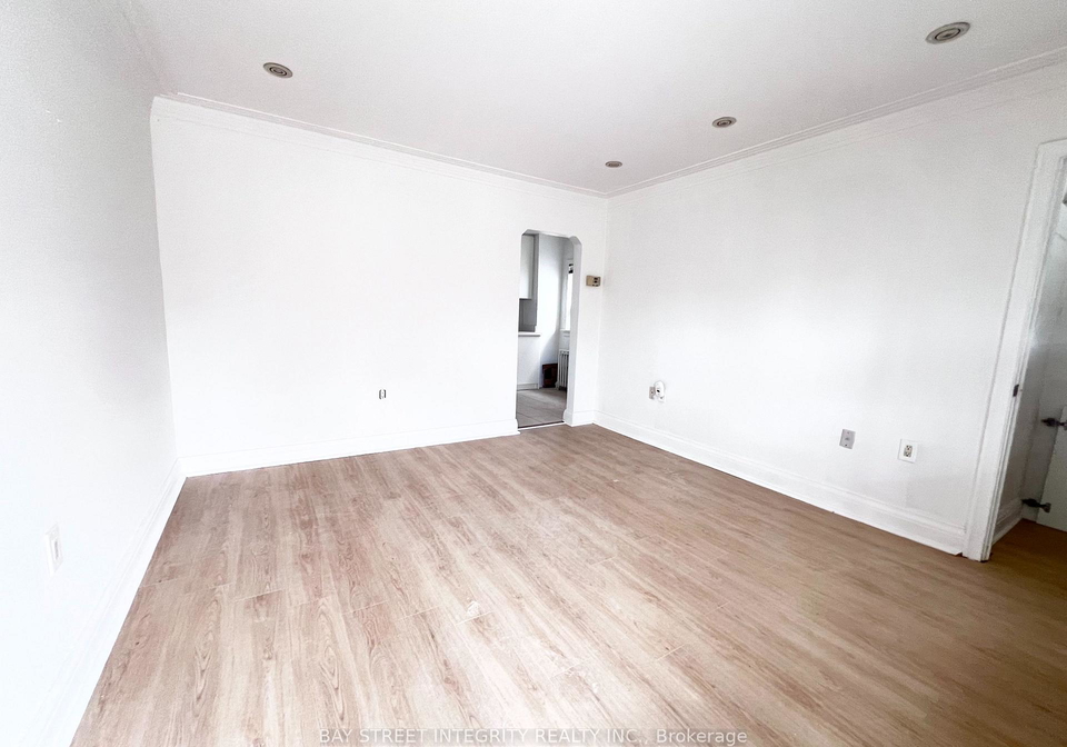 970-briar-hill-avenue-toronto-north-york-ontario-w13603970