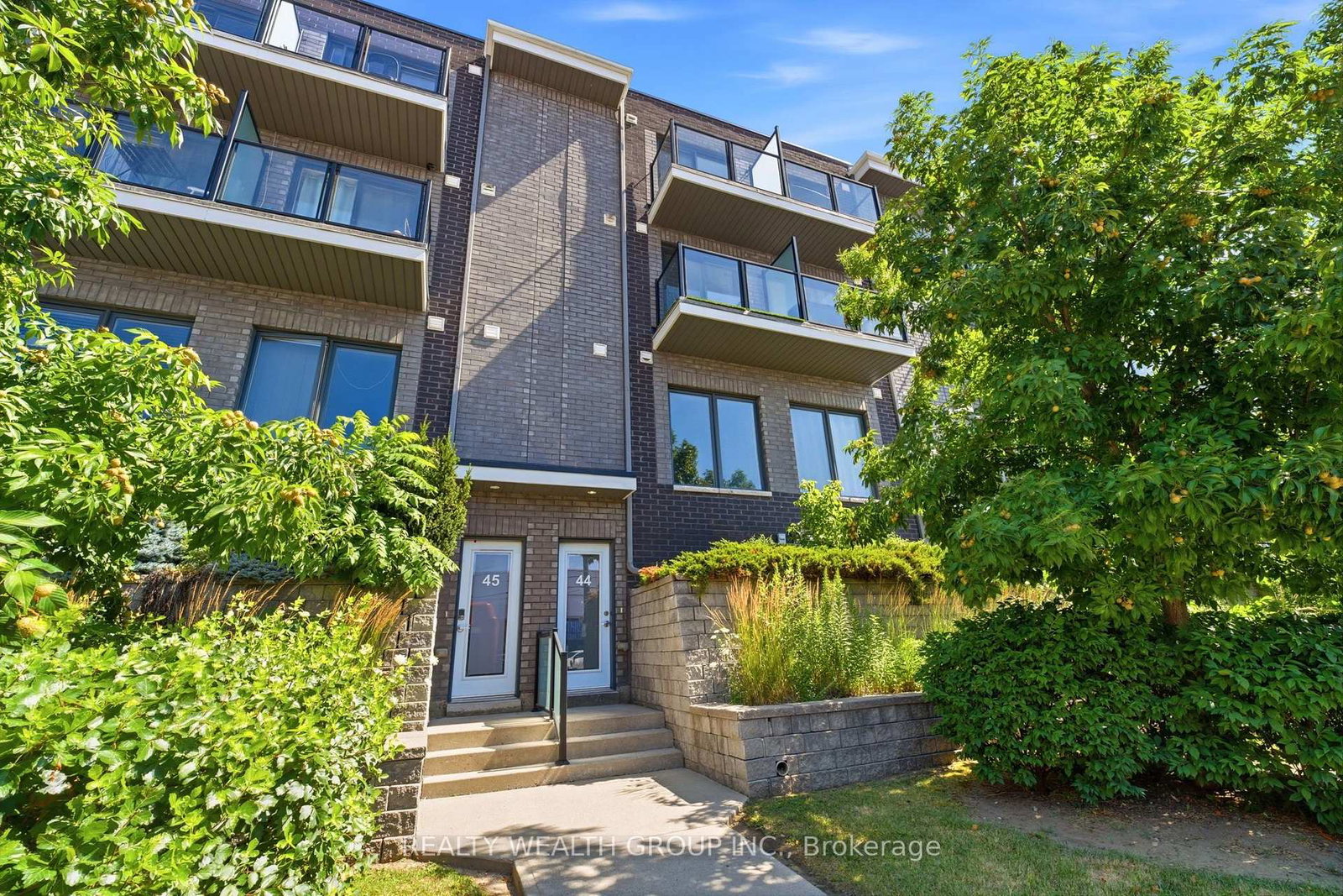 2059-weston-road-toronto-north-york-ontario-w13603976