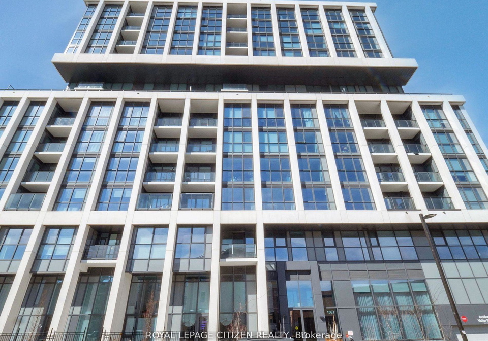 1063-douglas-mccurdy-comm-mississauga-ontario-w13603986