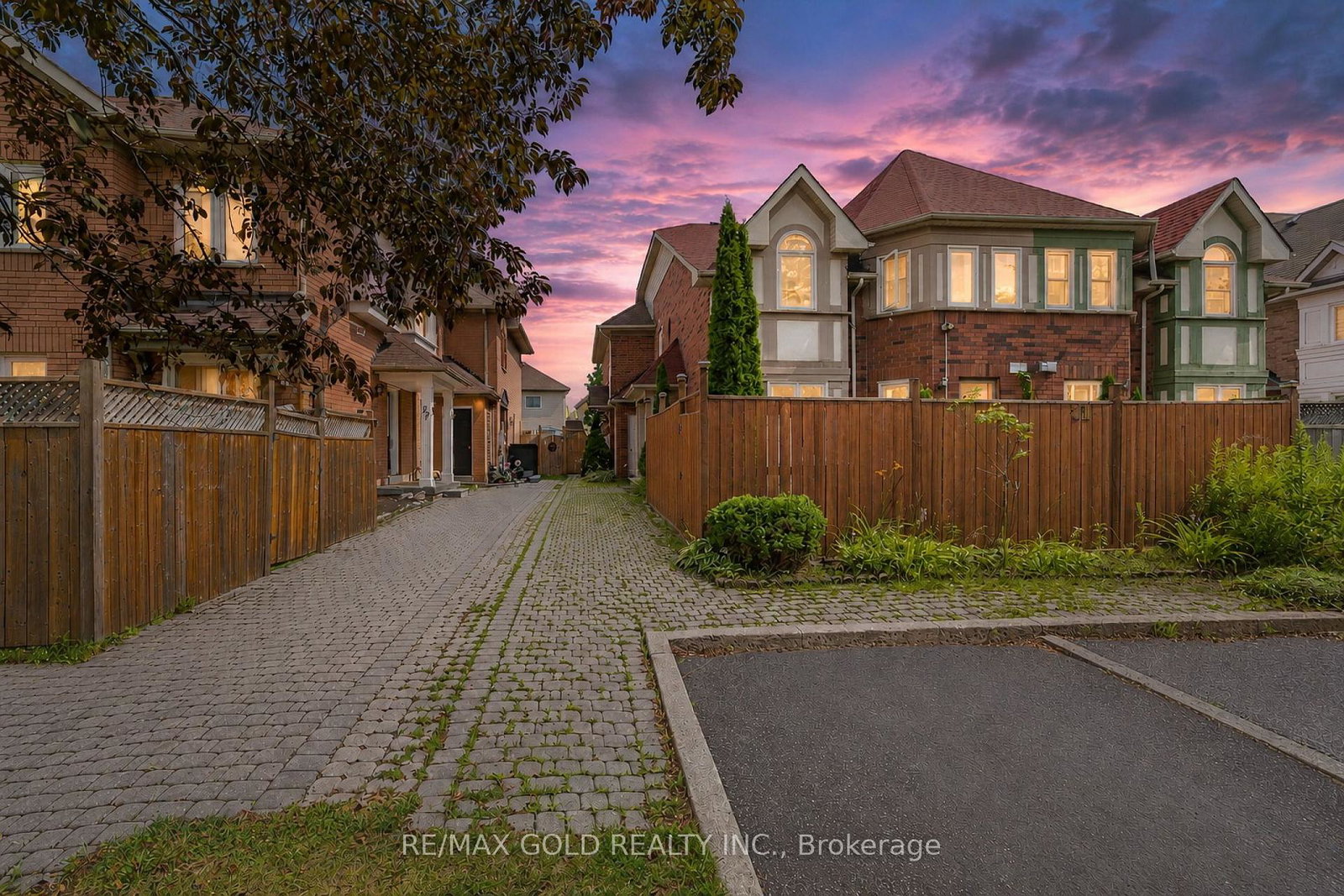 23-rain-lily-lane-brampton-ontario-w13604002