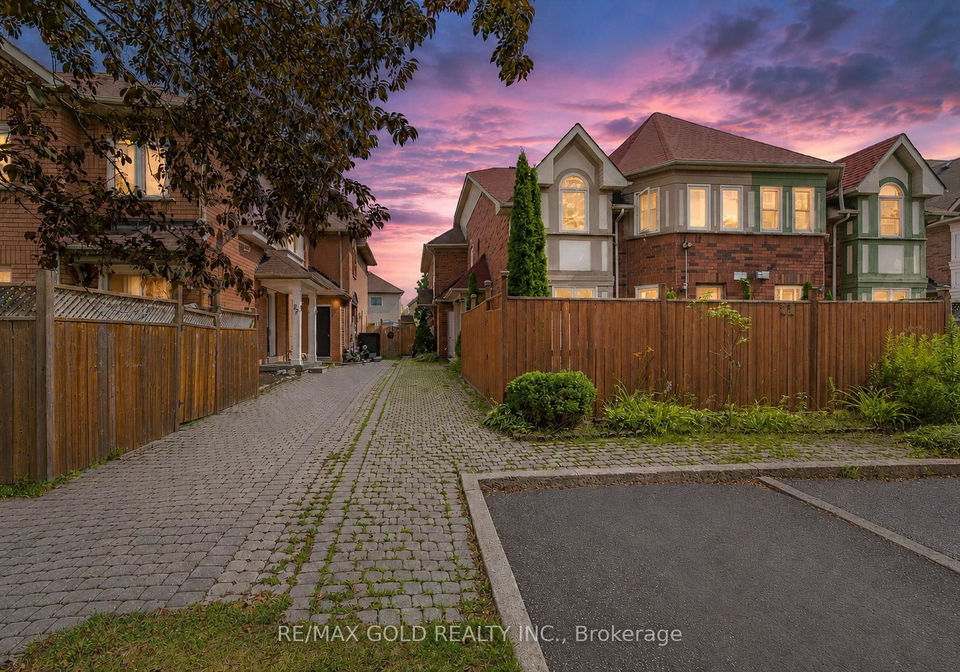 23-rain-lily-lane-brampton-ontario-w13604002