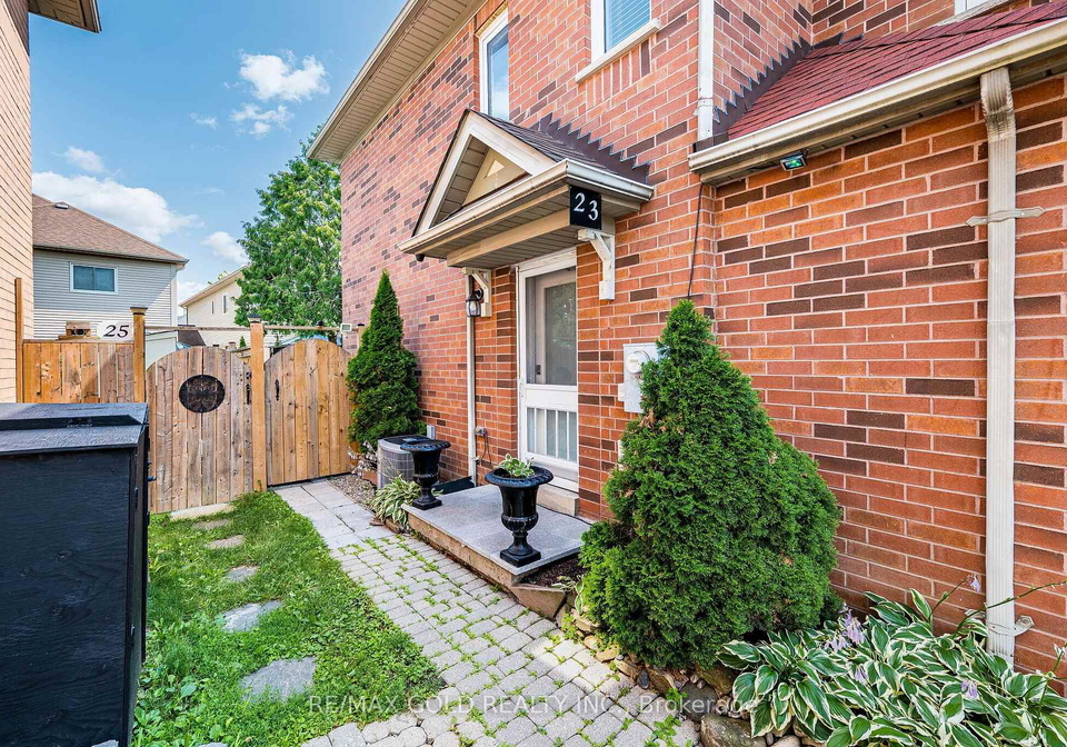 23-rain-lily-lane-brampton-ontario-w13604002