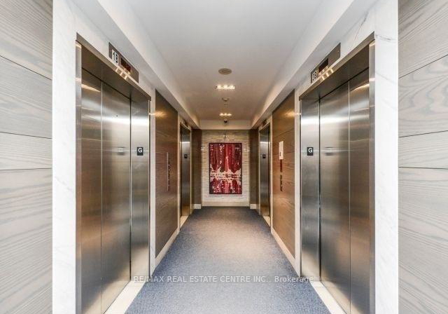 510-curran-place-mississauga-ontario-w13604042