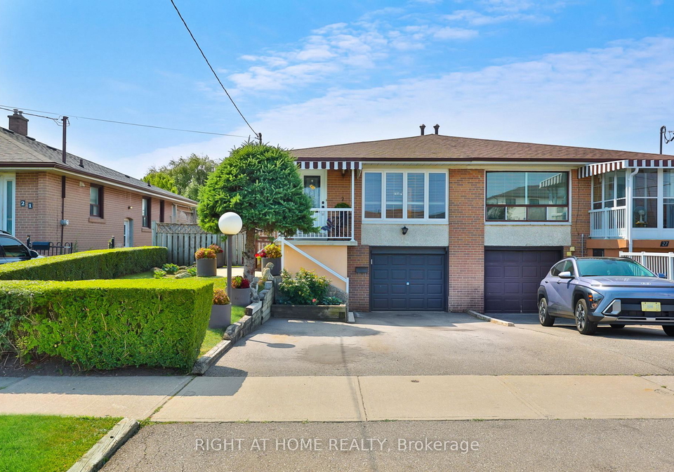 25-larchwood-road-toronto-york-ontario-w13604072