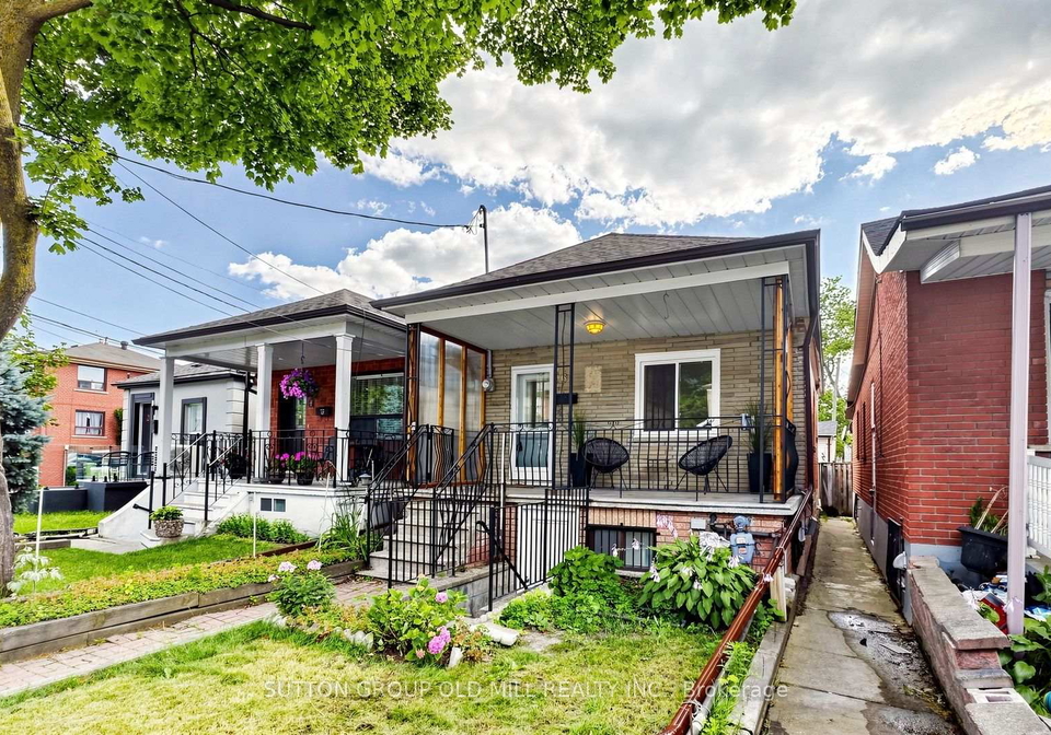 6-hilldale-road-toronto-toronto-ontario-w13604406