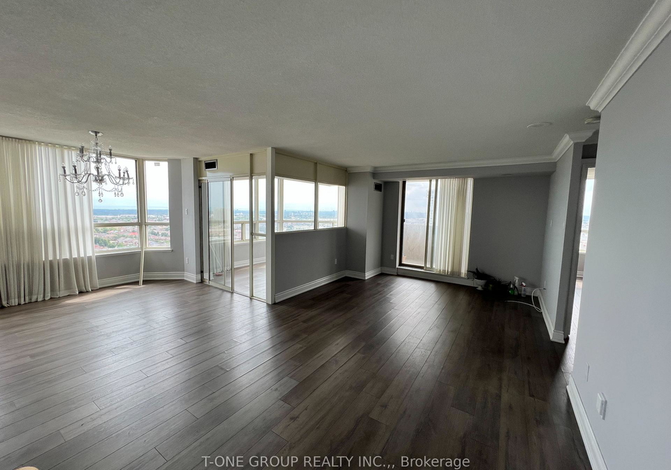 400-webb-drive-mississauga-ontario-w13604420