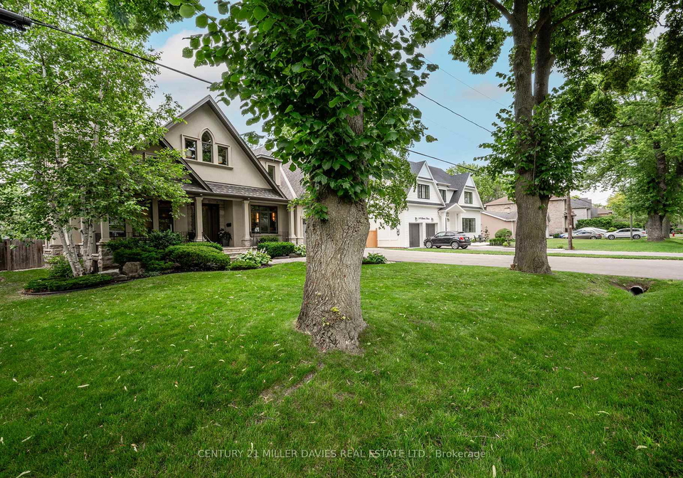 249-lakeside-avenue-burlington-ontario-w13604706