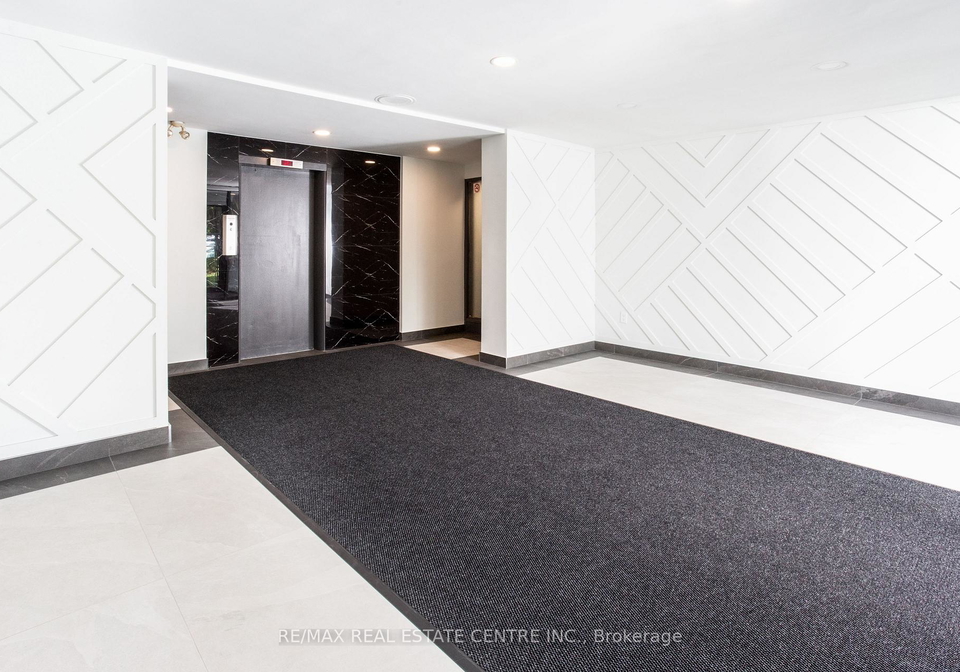 5-hill-heights-road-toronto-etobicoke-ontario-w13604912