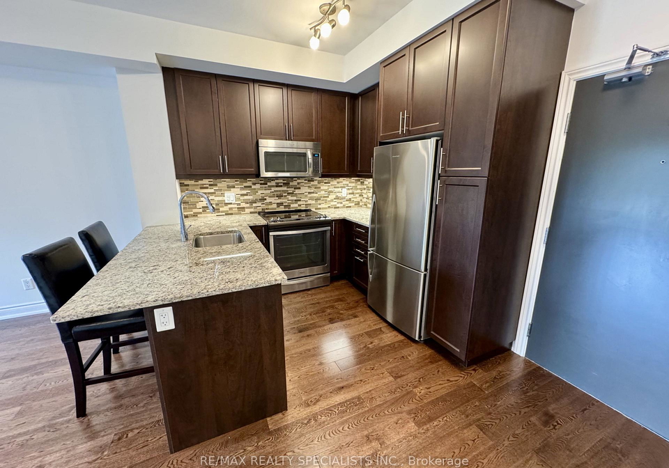 3170-erin-mills-parkway-mississauga-ontario-w13604930