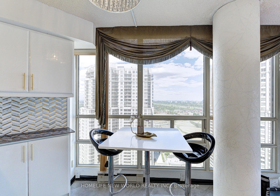 45-kingsbridge-garden-circle-mississauga-ontario-w13605144