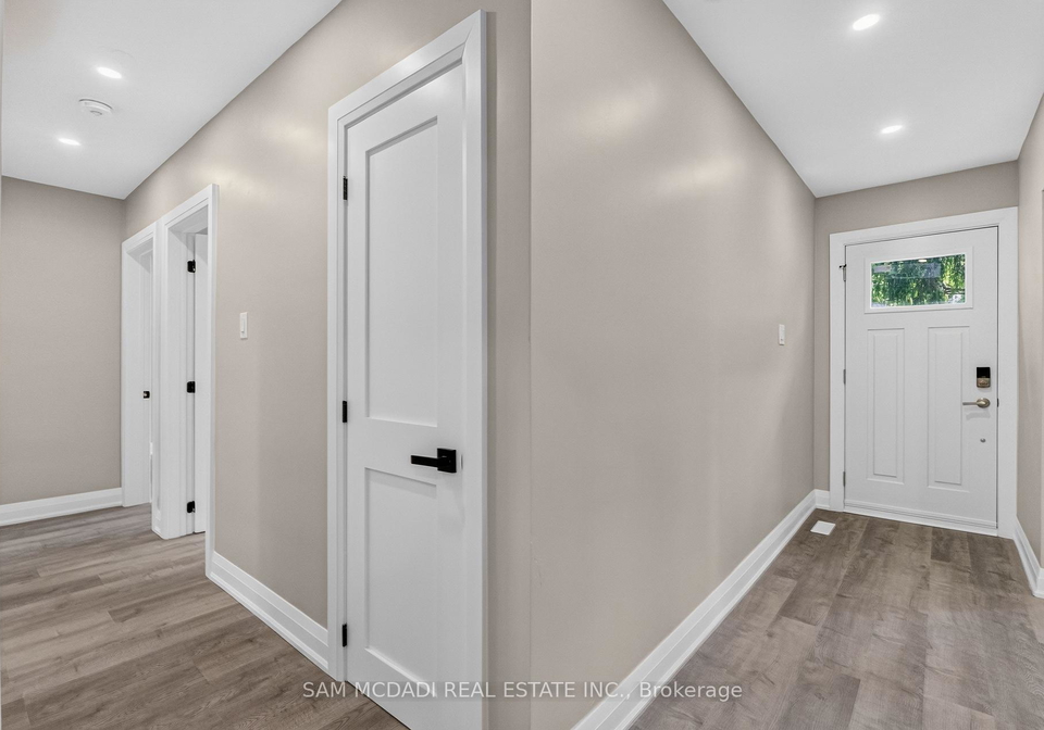 1153-mona-road-mississauga-ontario-w13605184