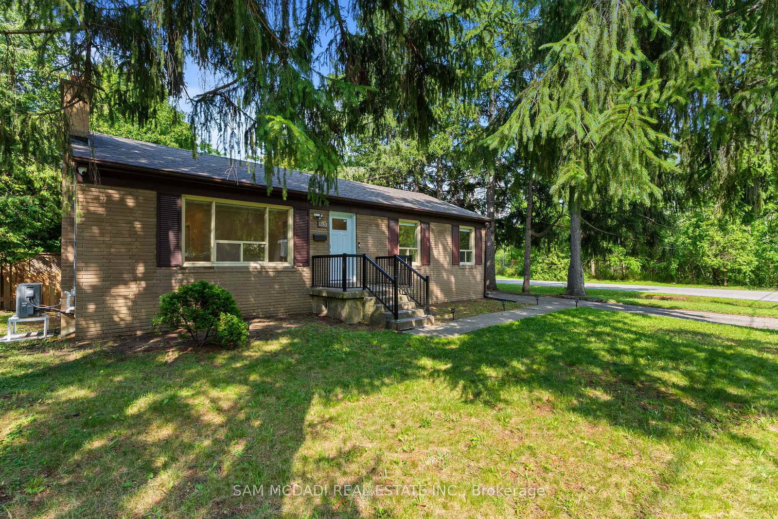 1153-mona-bsmt-road-mississauga-ontario-w13605202