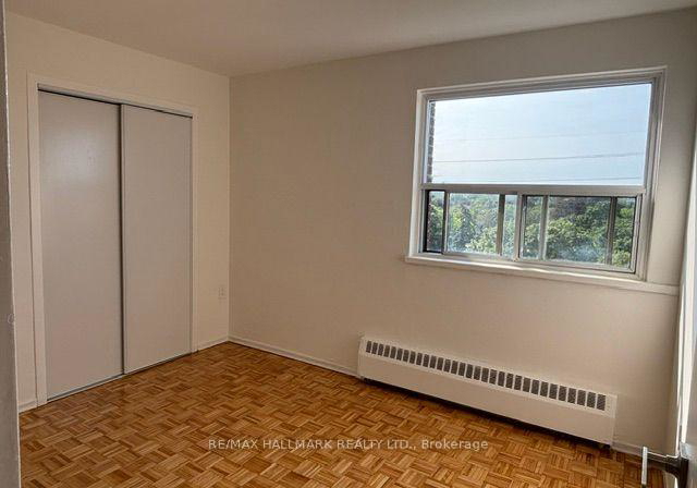 515-north-service-road-mississauga-ontario-w13605284