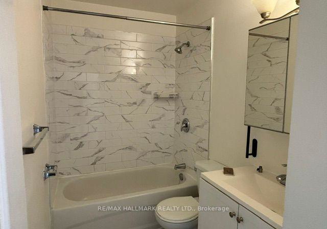 515-north-service-road-mississauga-ontario-w13605288