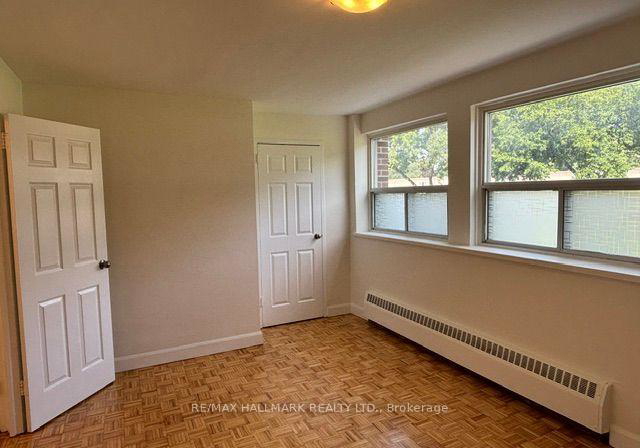 515-north-service-road-mississauga-ontario-w13605288