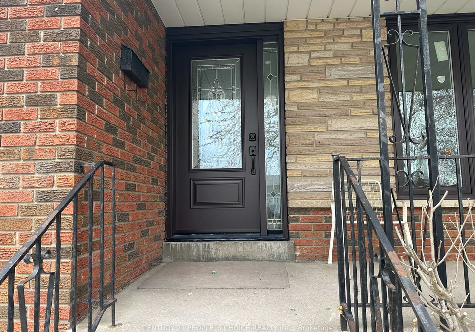 7490-middleshire-drive-mississauga-ontario-w13605492