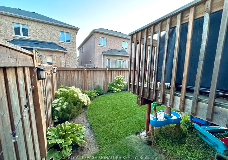 3184-meadow-marsh-crescent-oakville-ontario-w13605632