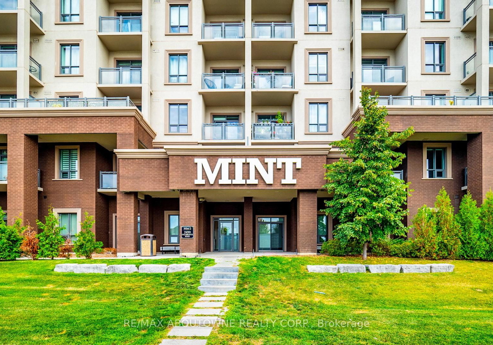 2490-old-bronte-road-oakville-ontario-w13605770
