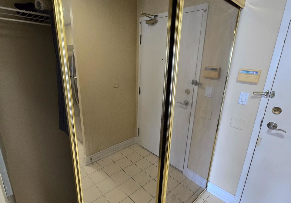 335-webb-drive-mississauga-ontario-w13605894