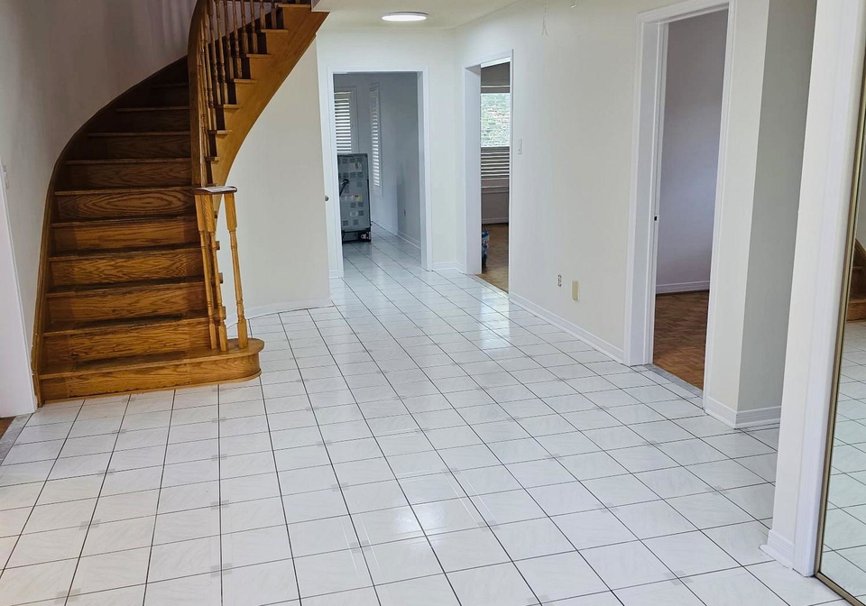 30-worth-avenue-brampton-ontario-w13605996