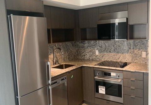9-mabelle-avenue-toronto-etobicoke-ontario-w13606014
