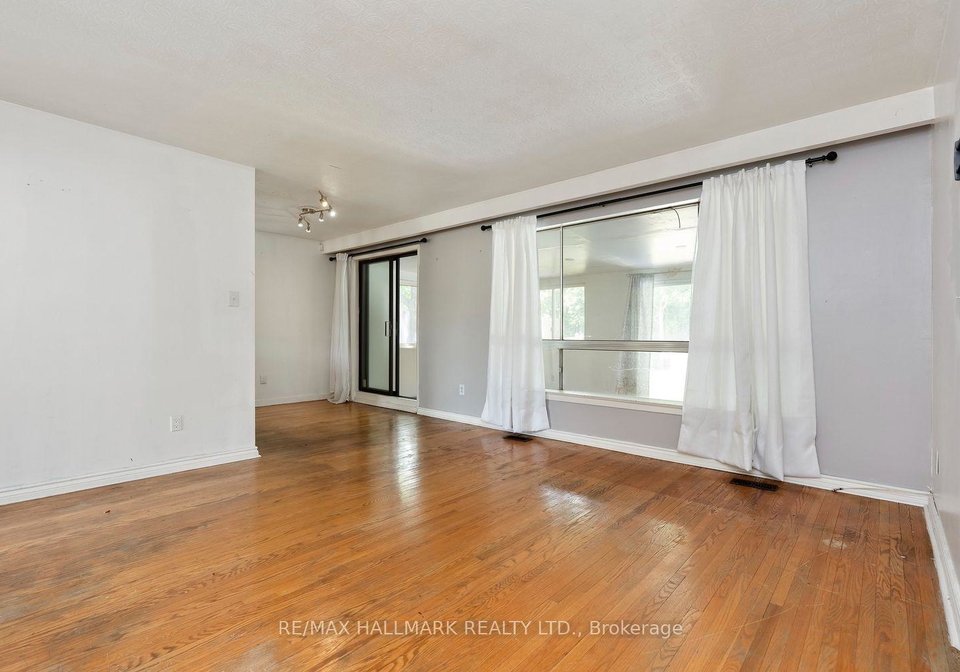 26-flowertown-avenue-brampton-ontario-w13606314