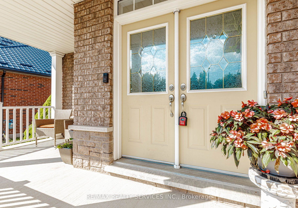 128-valleywood-boulevard-caledon-ontario-w13606864