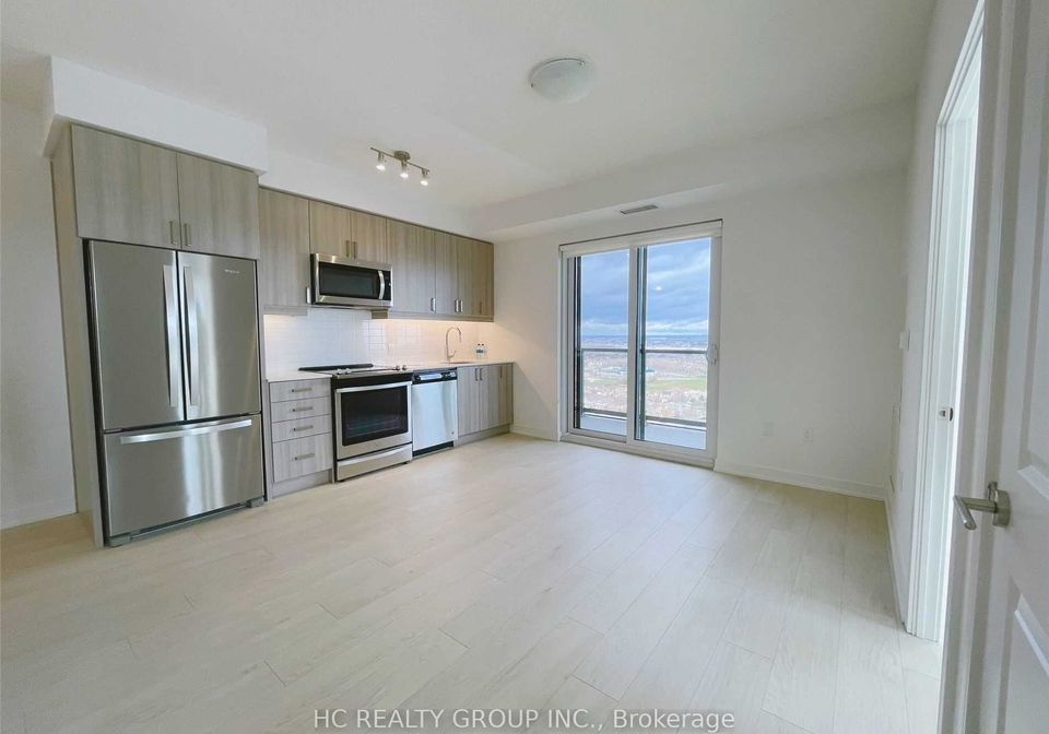 8-nahani-way-mississauga-ontario-w13607052